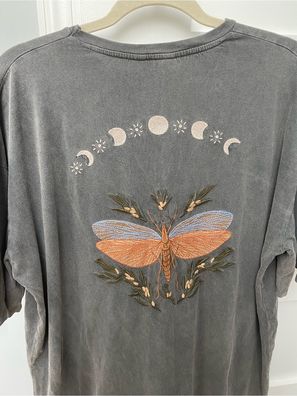Disturbia cotton embroidered griffinfly T-Shirt dress size large - Picture 3 of 8